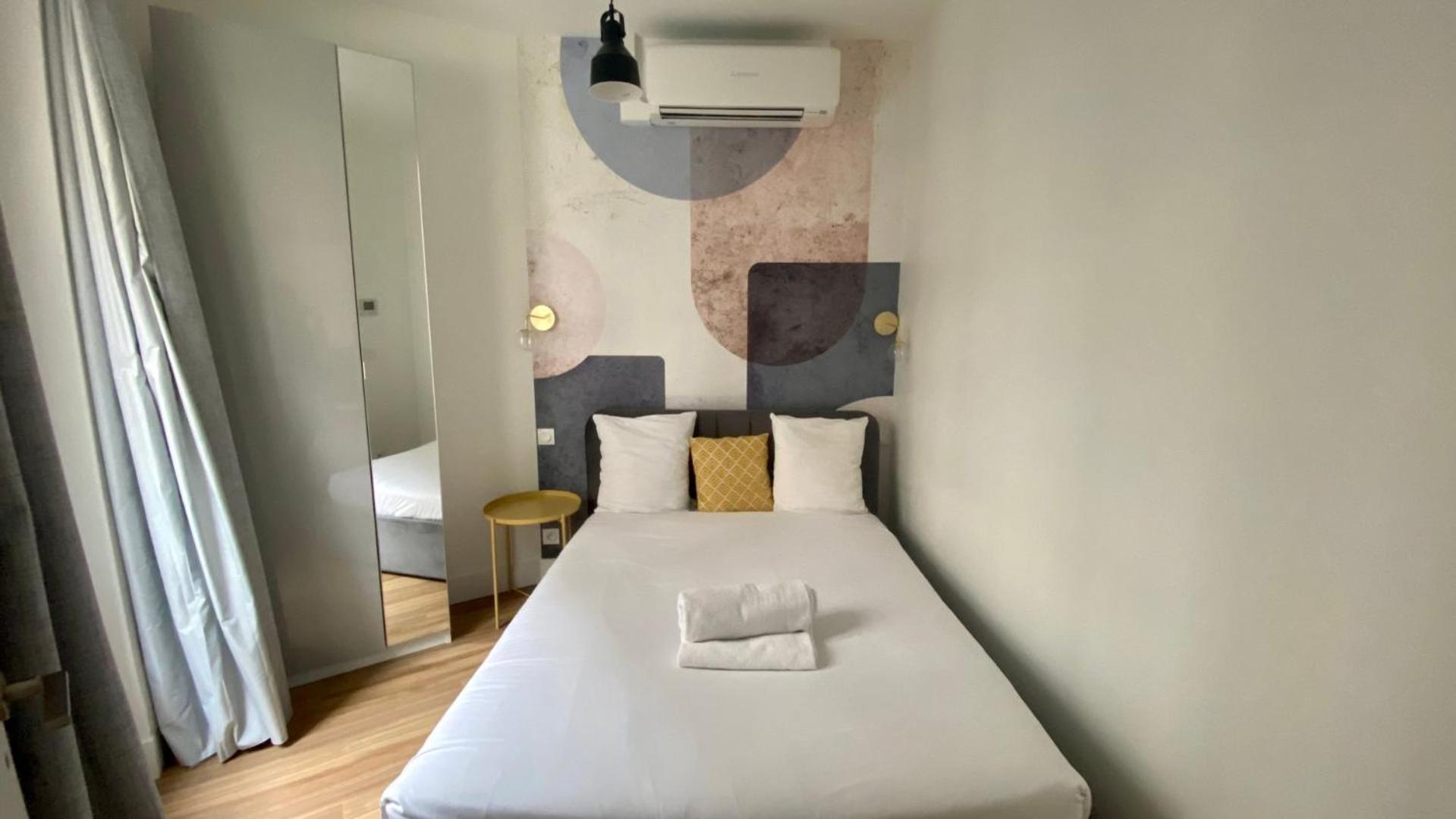 Appartement Lumineux Proche Saint-Lazare - 8P Париж Экстерьер фото